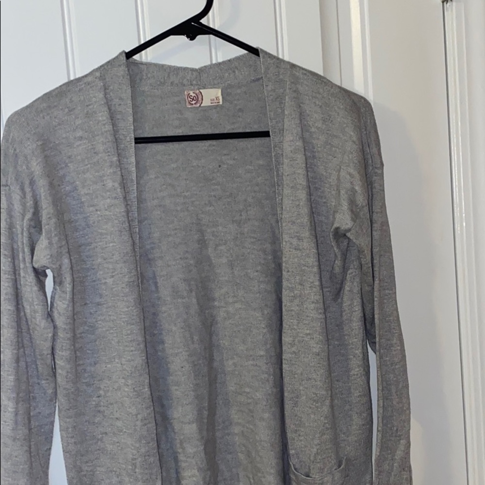 X-small, gray cardigan,side slits and pockets
